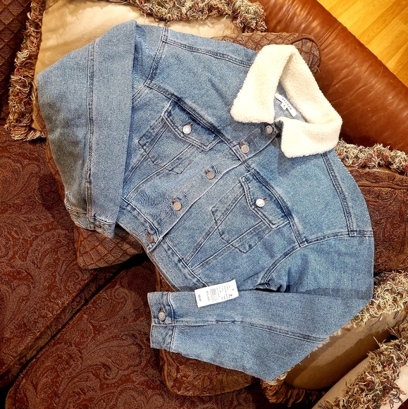 🆕️ PacSun Sherpa Cropped Trucker Jacket - Picture 2 of 6